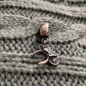Pandora Minnie Mouse charm